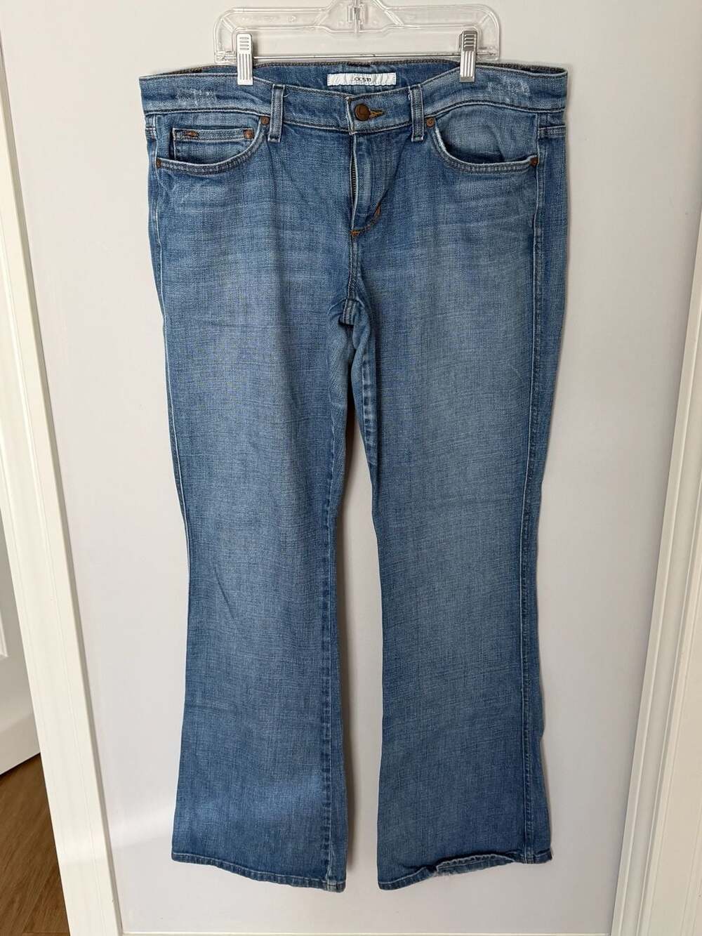 Joe's Jeans Rocker Fit Medium Wash Flare Bootcut Denim Jeans - size 32